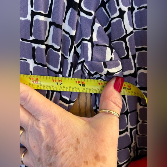 Apt 9 faux wrap dress w 3/4 sleeve. Sz PXL - Picture 8 of 9